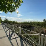Lagoon View - By Rentmonkey Apartmán *