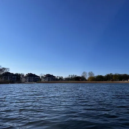 Lagoon View - By Rentmonkey * Дзивнув