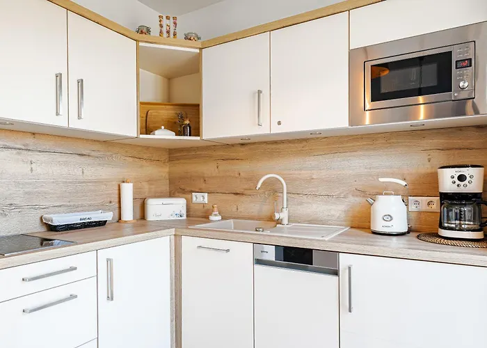 Lagoon View - By Rentmonkey Appartement